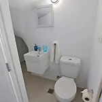 Xenos 7 With A Private Pool Near The Sea Vilă *