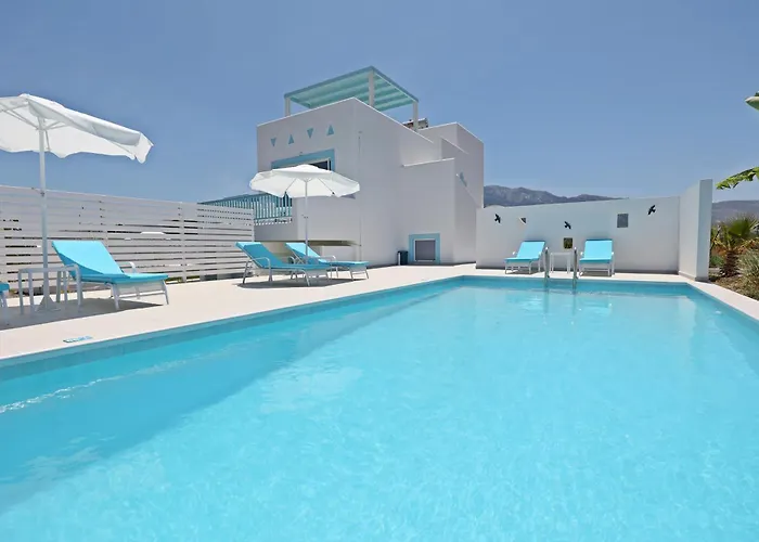 Xenos 7 With A Private Pool Near The Sea * Тигаки