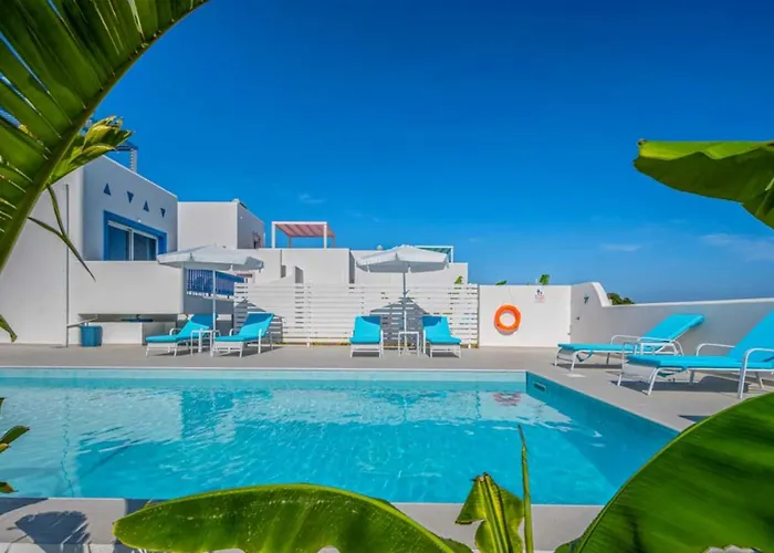 Xenos 7 With A Private Pool Near The Sea Вилла