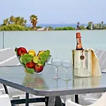 Xenos 7 With A Private Pool Near The Sea *