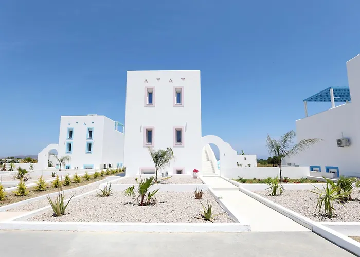 Xenos 7 With A Private Pool Near The Sea