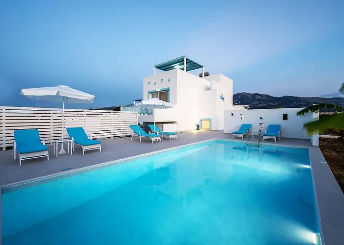 Villa Xenos 7 With A Private Pool Near The Sea