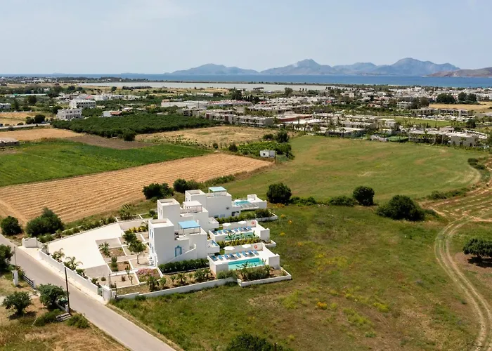 Villa Xenos 7 With A Private Pool Near The Sea *