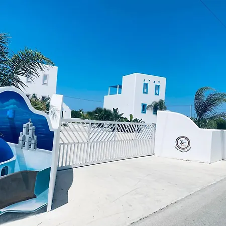 Xenos 7 With A Private Pool Near The Sea *